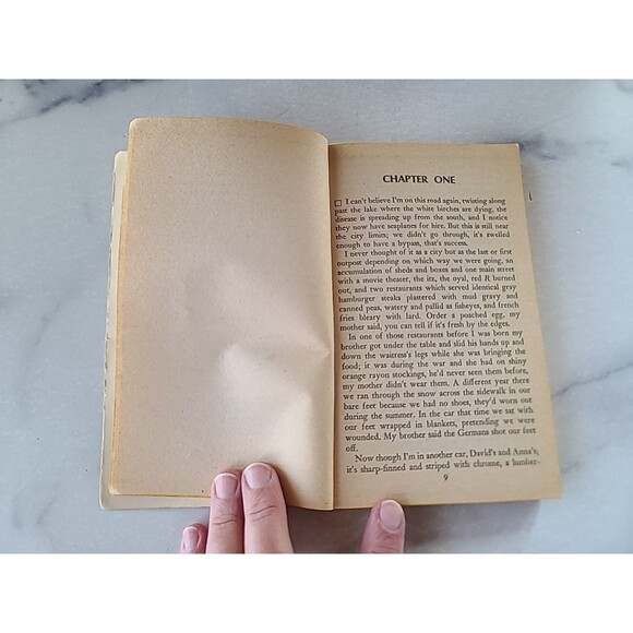 Surfacing By Margaret Atwood Paperback - Picture 6 of 10